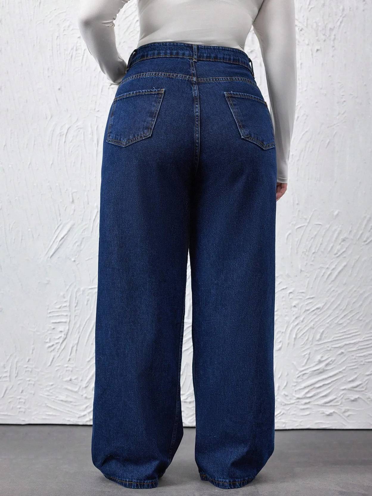 Curvy CLOSET Women Loose Fit High Rise Blue Jeans - Image 3