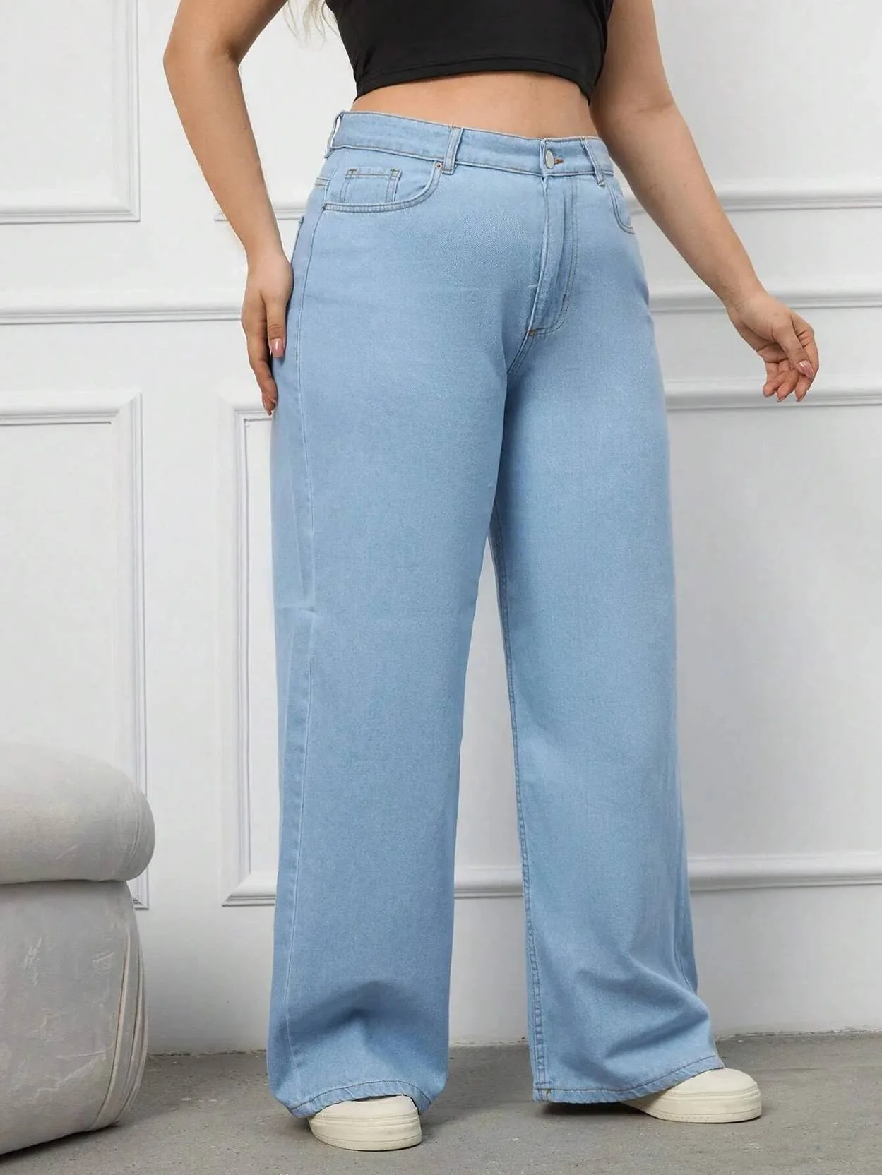 Curvy CLOSET Women Loose Fit High Rise Blue Jeans - Image 3