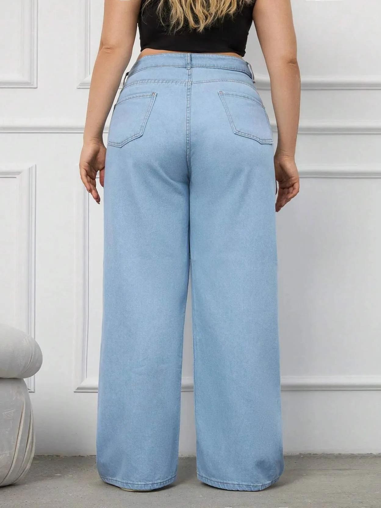 Curvy CLOSET Women Loose Fit High Rise Blue Jeans - Image 4