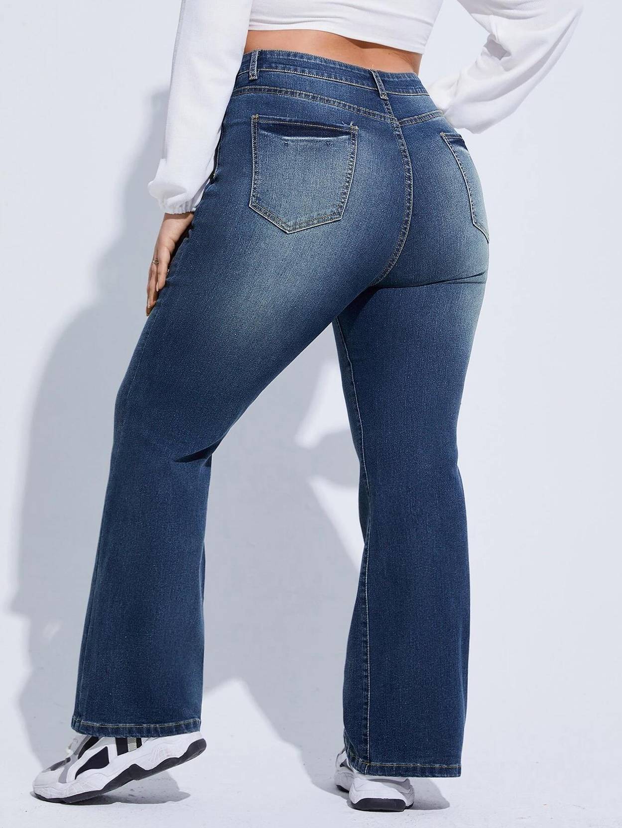 Curvy CLOSET Women Regular Mid Rise Blue Jeans - Image 4