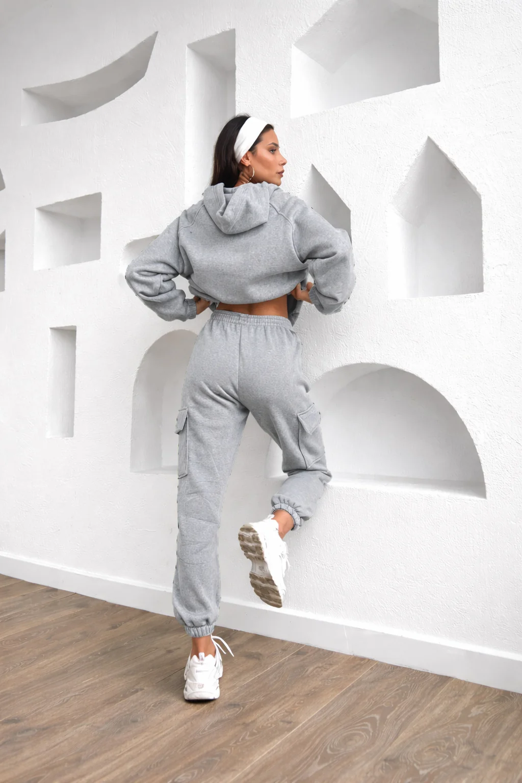 Grey Cozy Hoodie & Cargo Jogger Set - Image 3