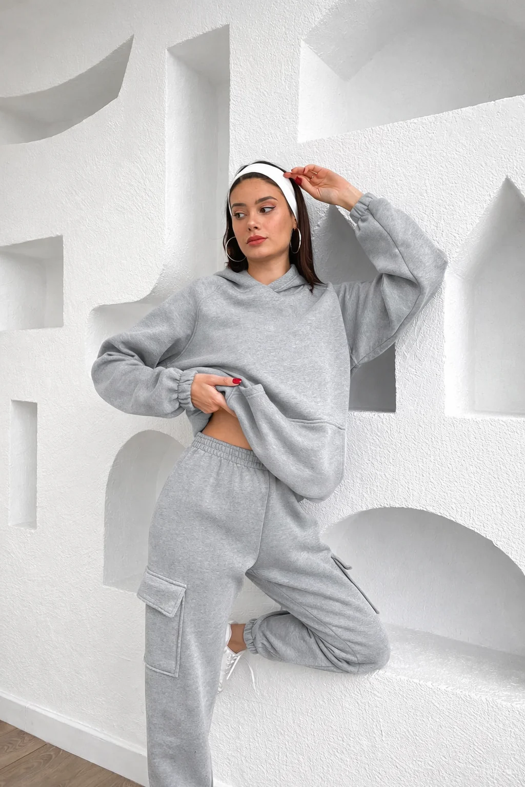 Grey Cozy Hoodie & Cargo Jogger Set - Image 6