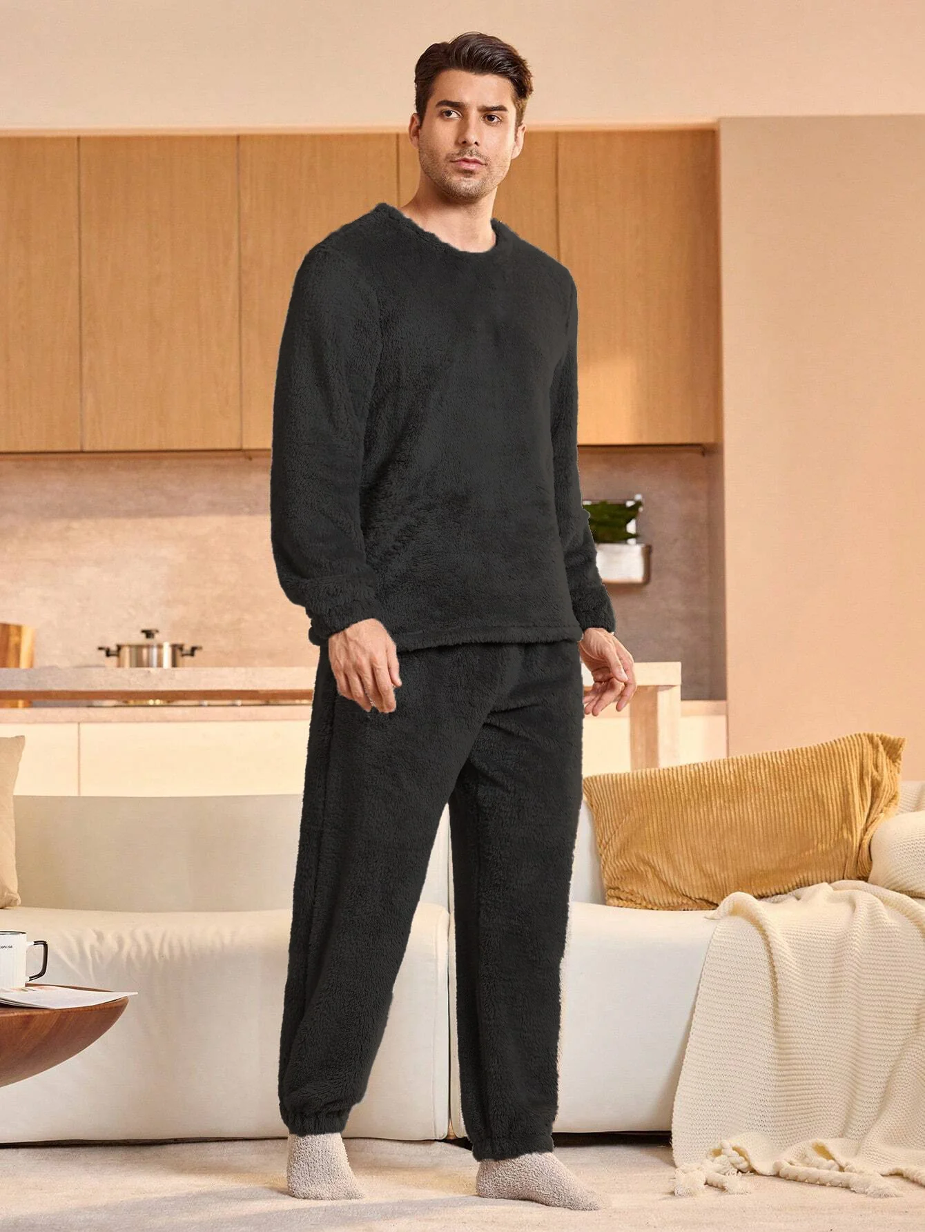 KOTTY Cloud Comfort Fleece Lounge Set - Image 4