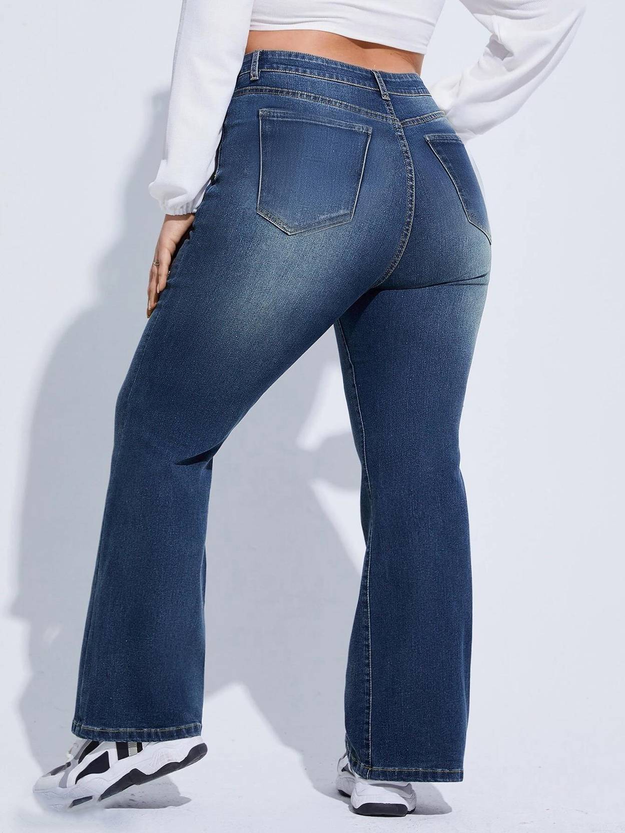 KOTTY Women Boot-Leg High Rise Blue Jeans - Image 4