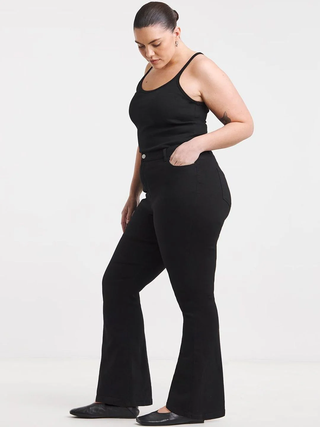 Kotty Women Bootcut High-Rise Cotton Stretchable Jeans - Image 3