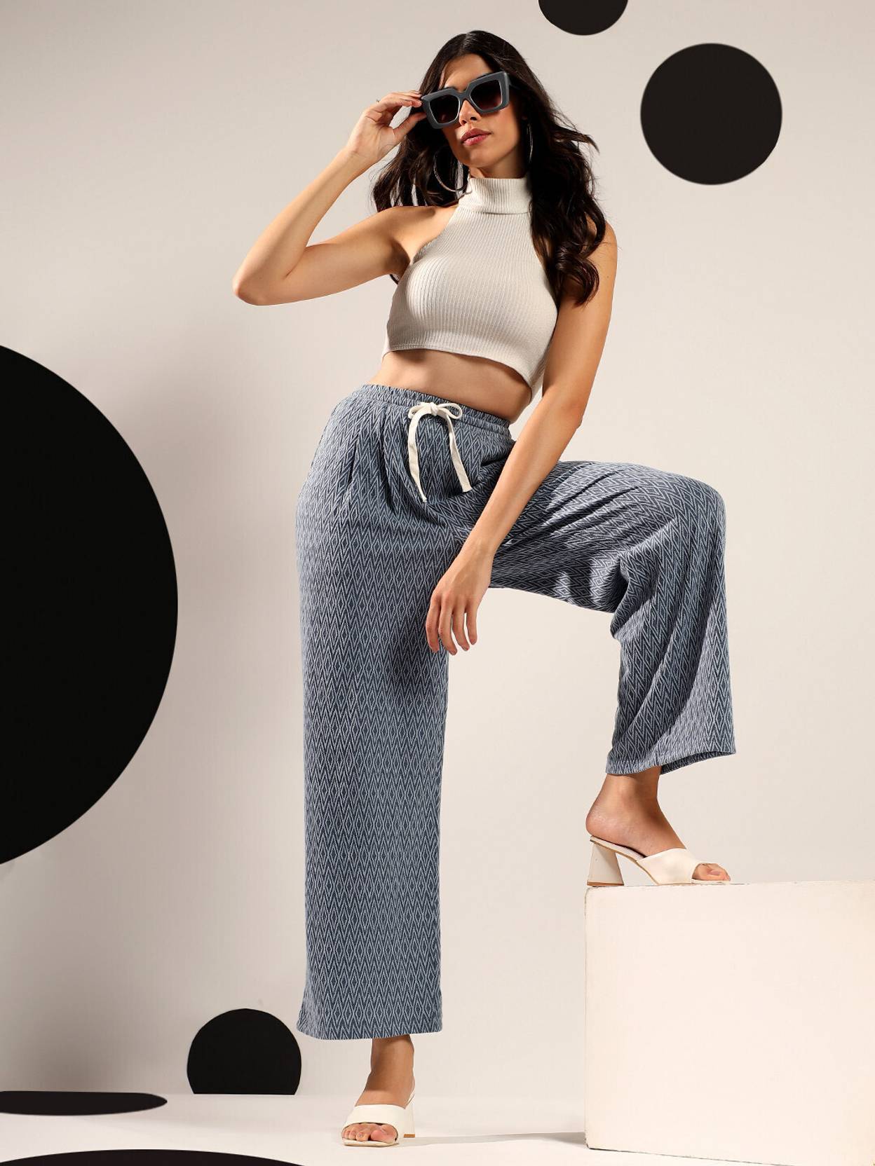 KOTTY Women Loose Fit Blue Lycra Blend Trousers - Image 4